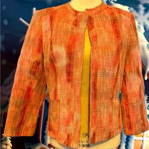 EUC Anne Klein raw edges jacket in size 8 using shades of orange, red and pink